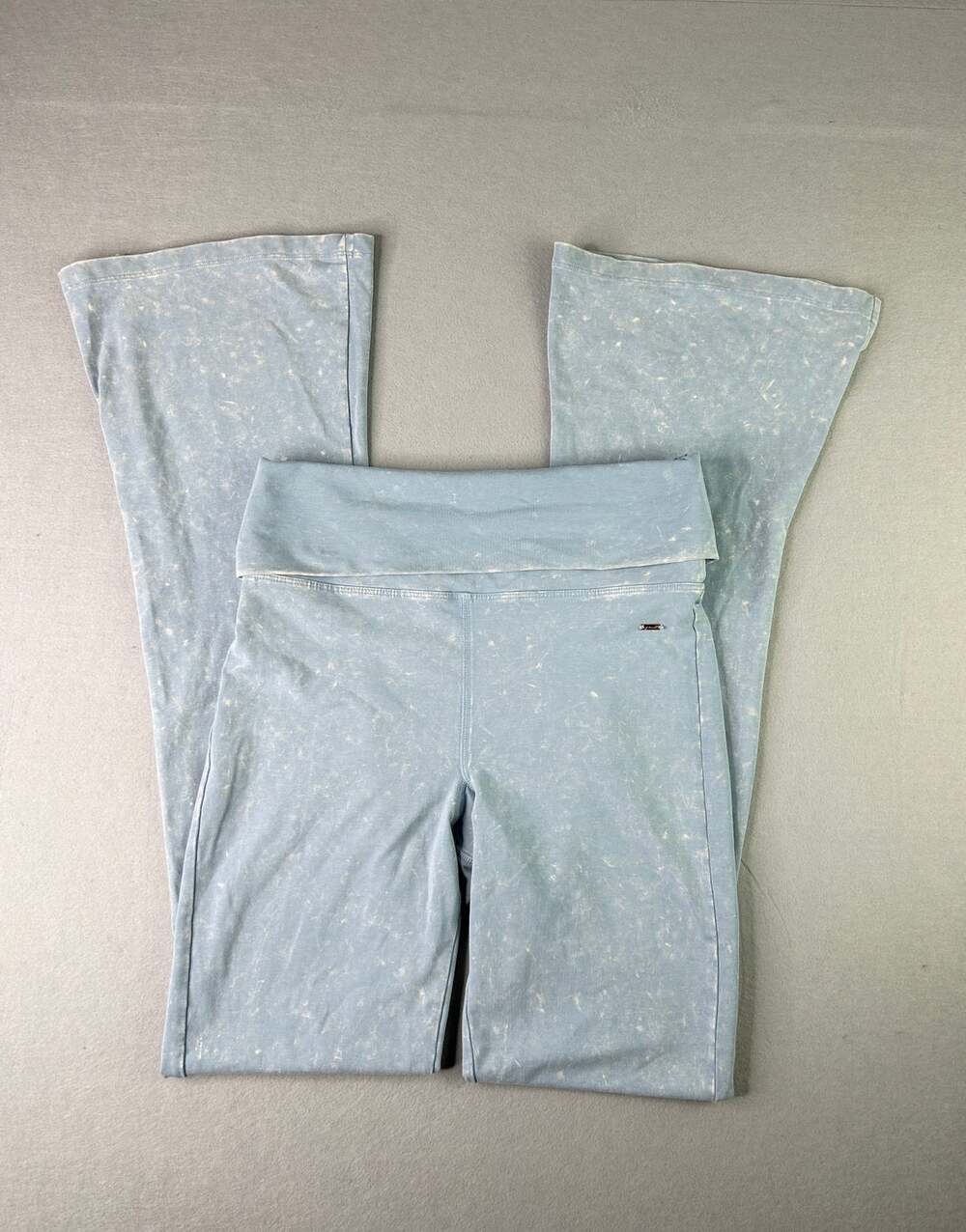 Victoria’s Secret PINK Blue Acid Wash Foldover Flare Pants Small Y2K Style